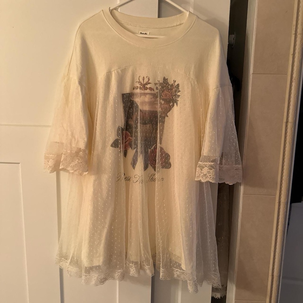 Kimchi Blue Cream Short Sleeve Tee with Lace Overlay